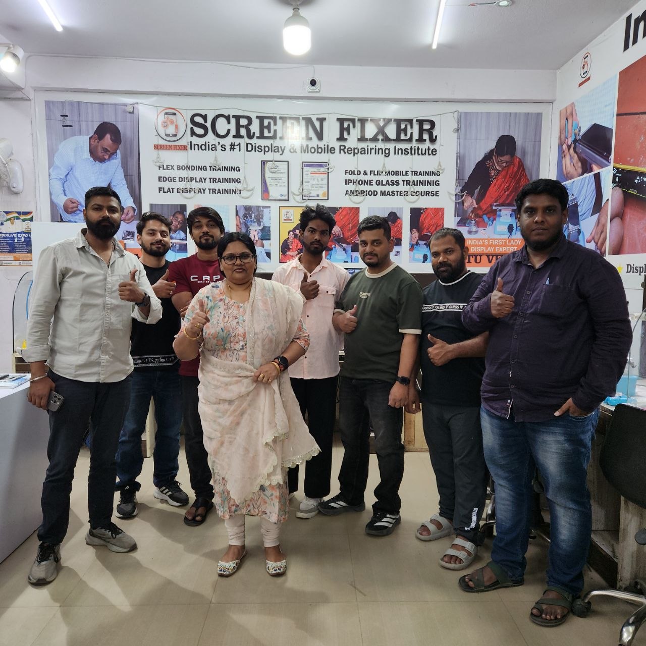 Screen Fixer Mobile Repairing Institute | Students