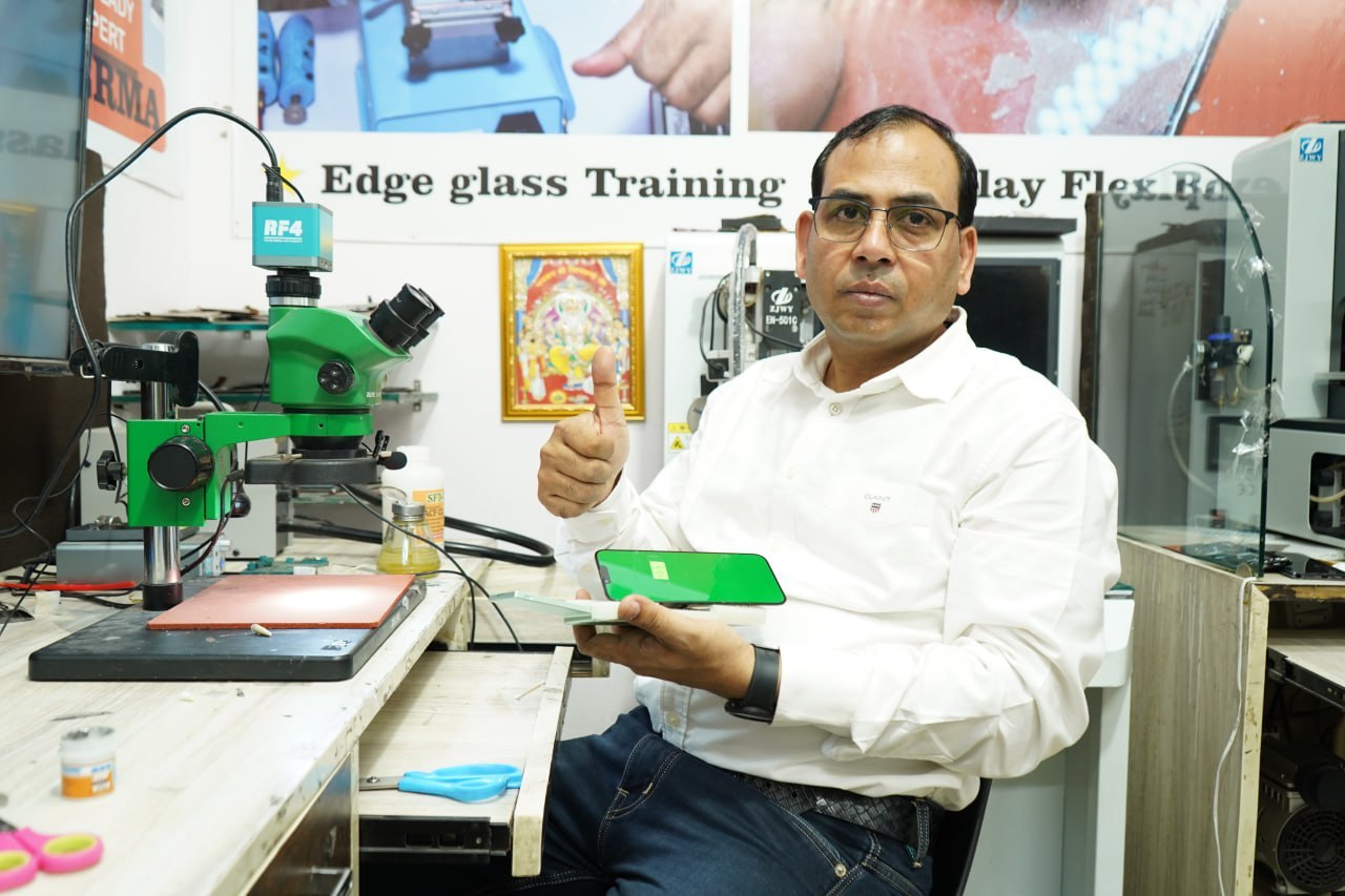 Raj Sir | Screen Fixer Mobile Repairing Institute