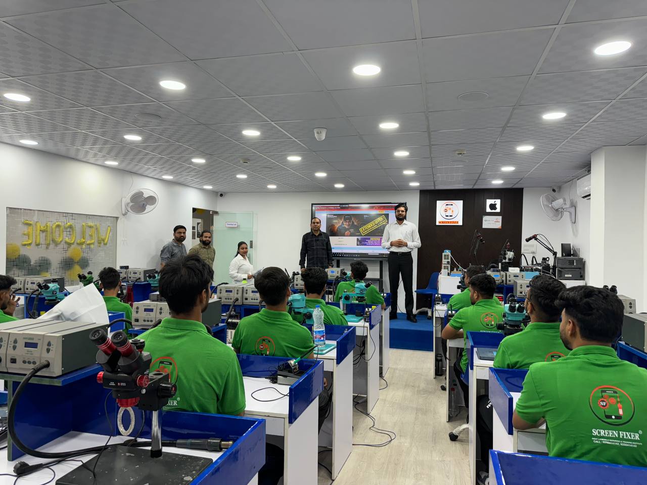 Screen Fixer Institute